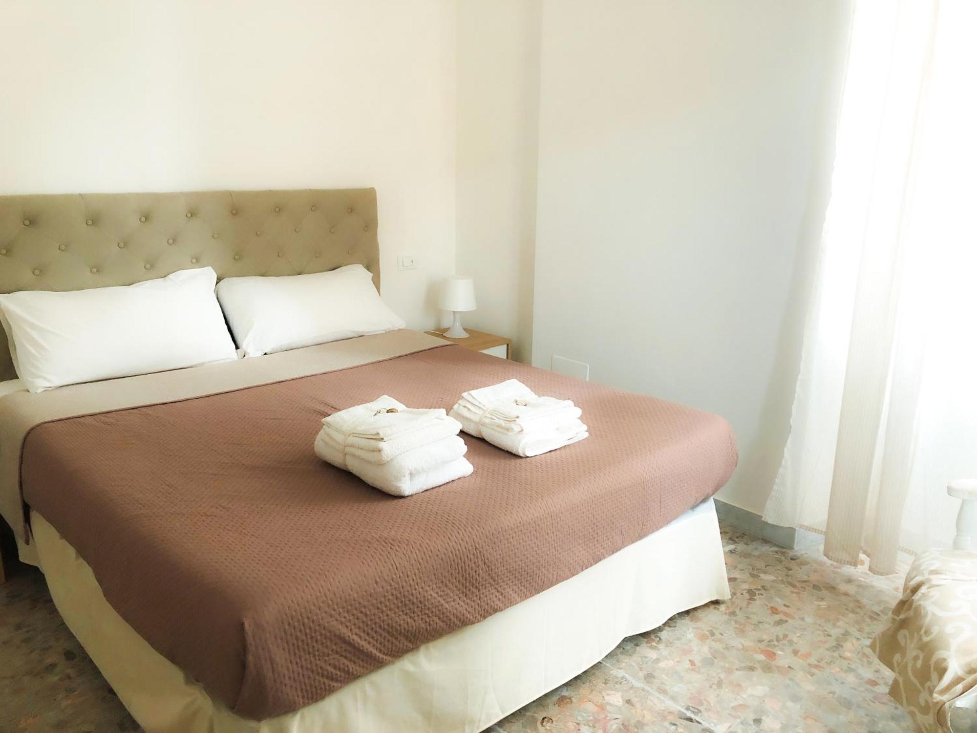 Garbatella House Hotel Rome Exterior photo
